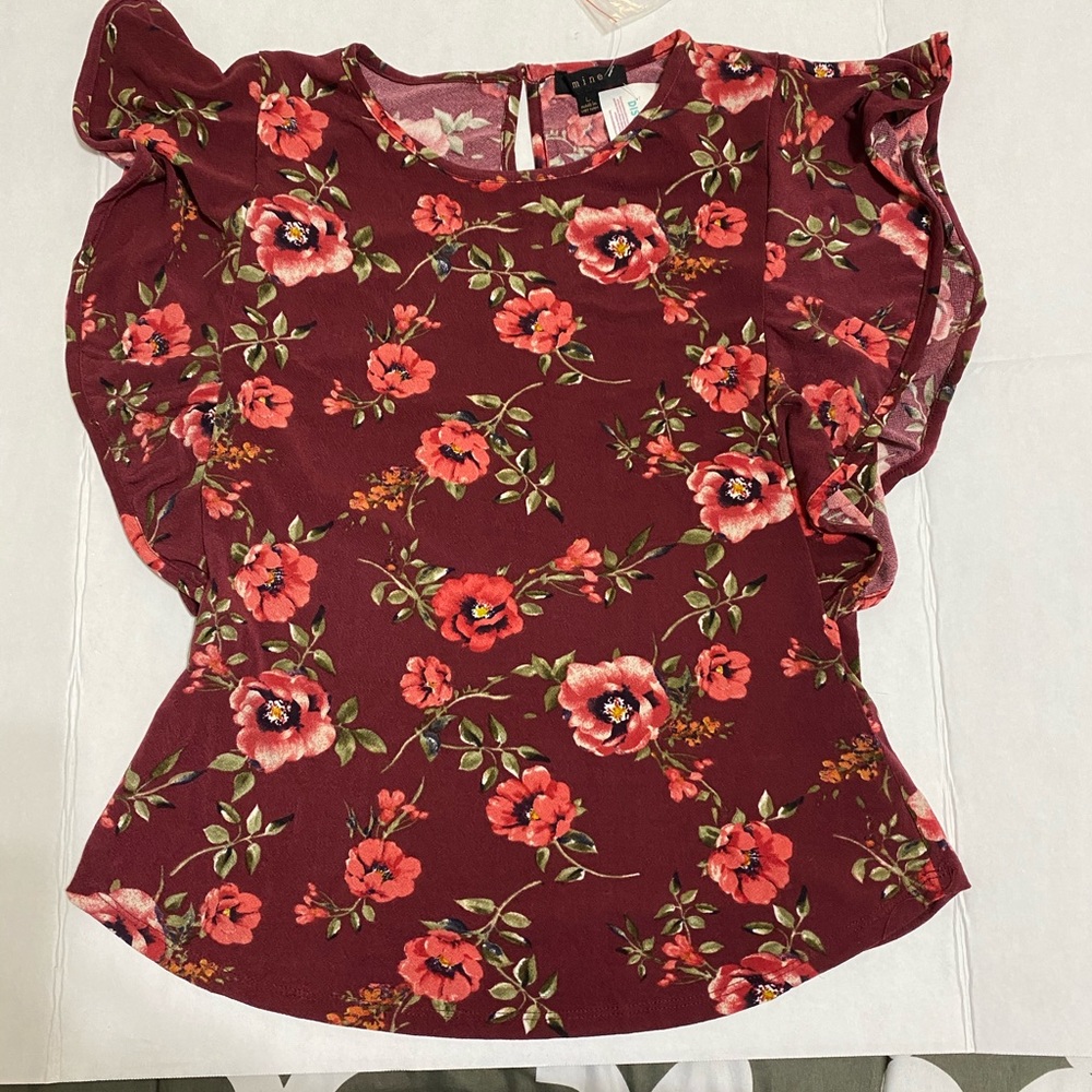 Floral print blouse